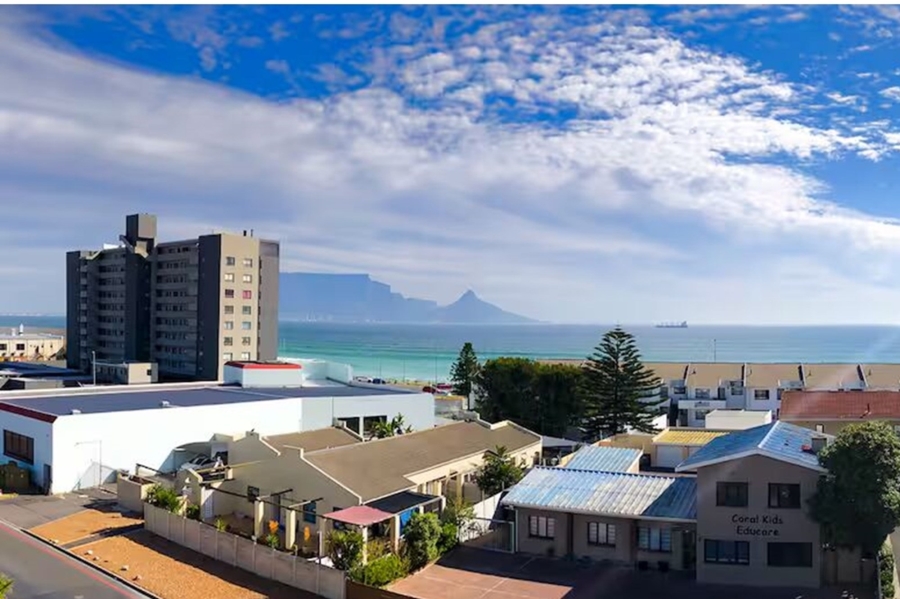 1 Bedroom Property for Sale in Beachfront Western Cape